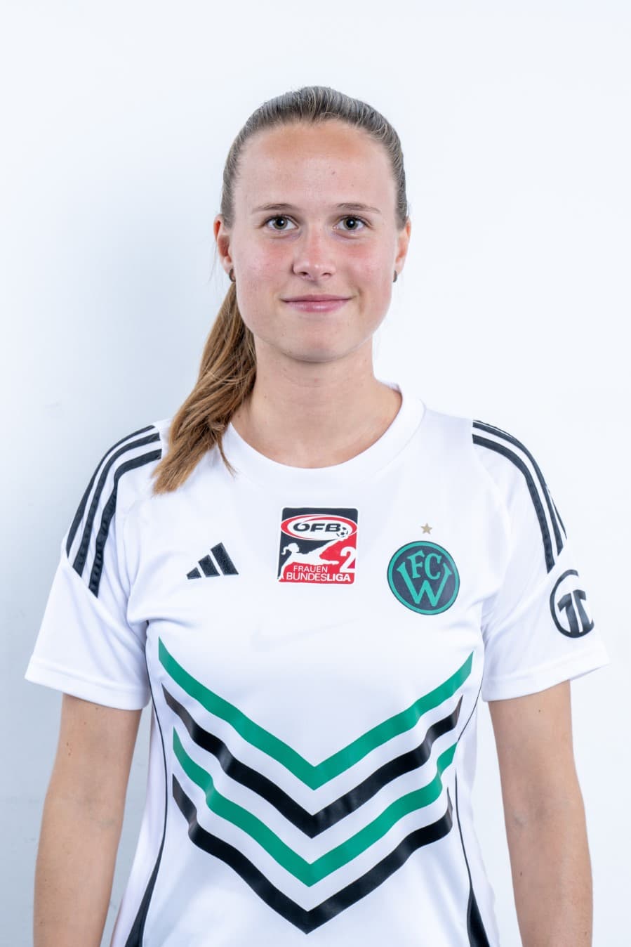 LAURA GUTENSOHN